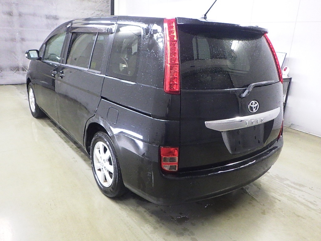 TOYOTA ISIS