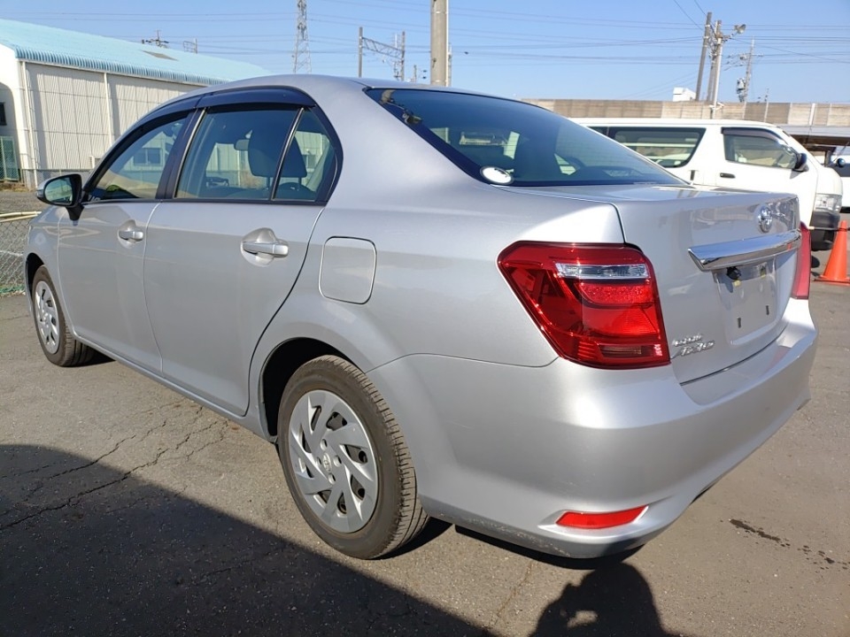 TOYOTA COROLLA AXIO