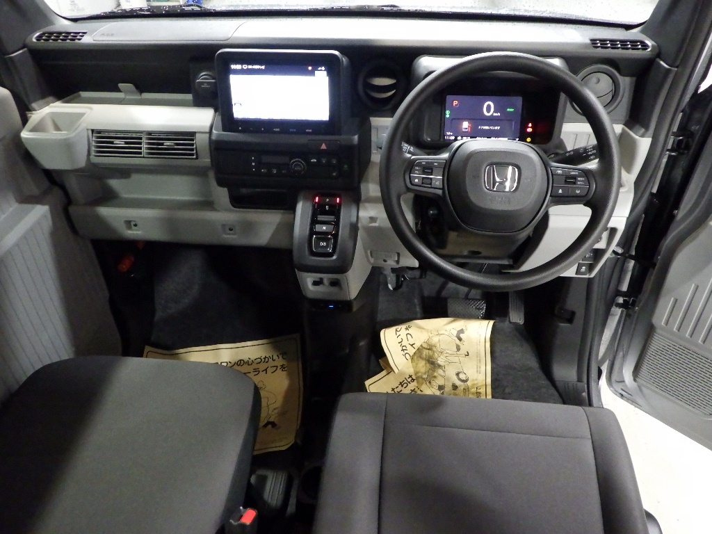 HONDA N-VAN