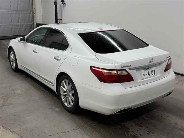 LEXUS LS460