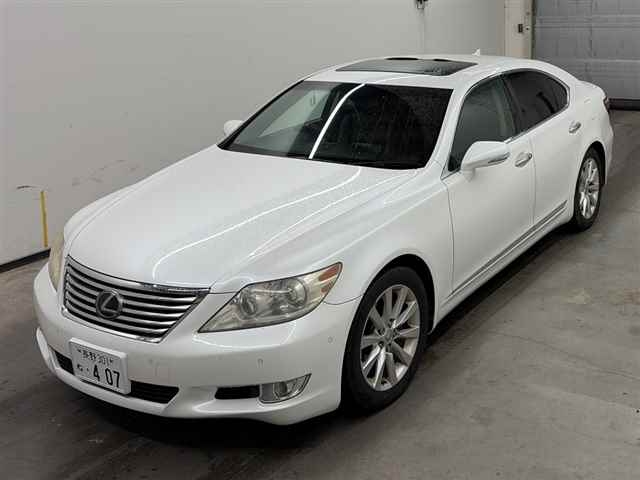 LEXUS LS460