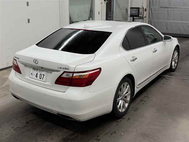 LEXUS LS460