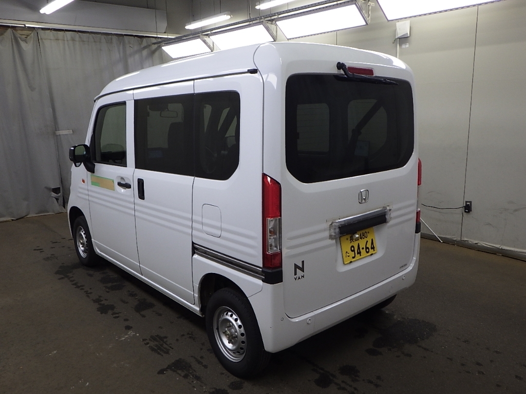 HONDA N-VAN