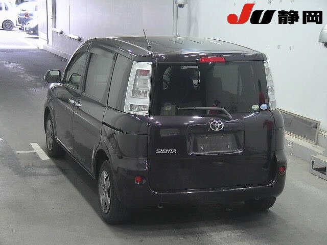 TOYOTA SIENTA