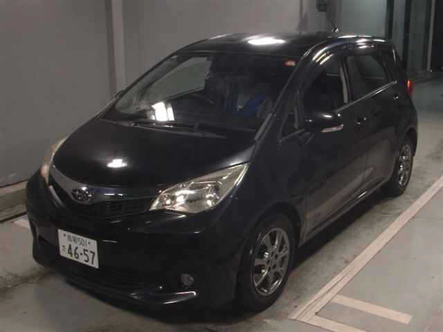 SUBARU TREZIA