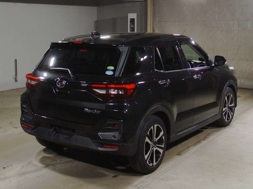 DAIHATSU ROCKY