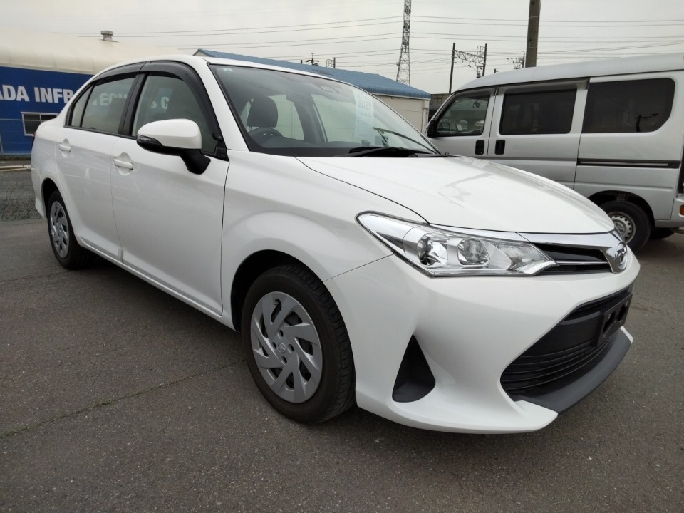 TOYOTA COROLLA AXIO