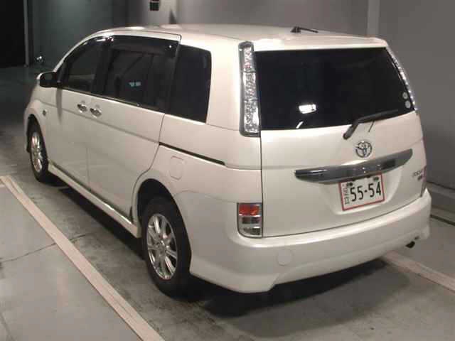 TOYOTA ISIS