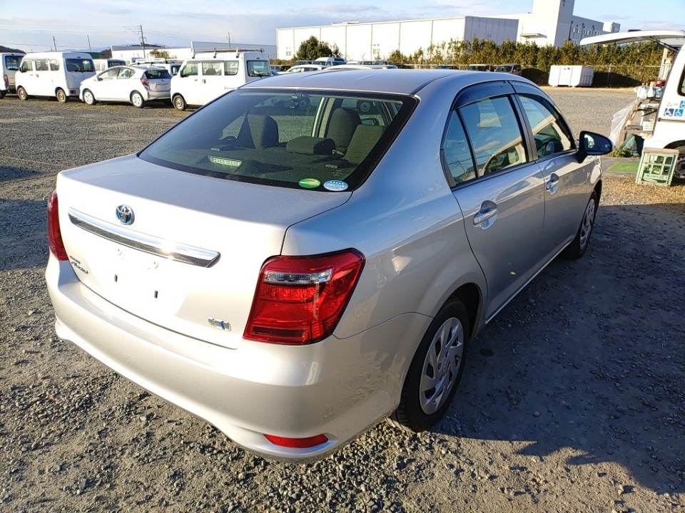 TOYOTA COROLLA AXIO