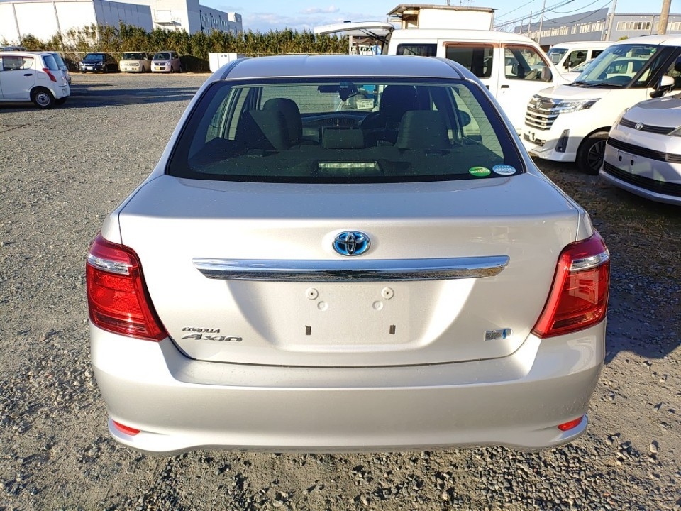 TOYOTA COROLLA AXIO
