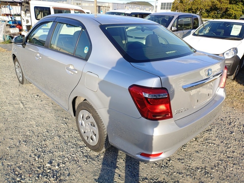 TOYOTA COROLLA AXIO