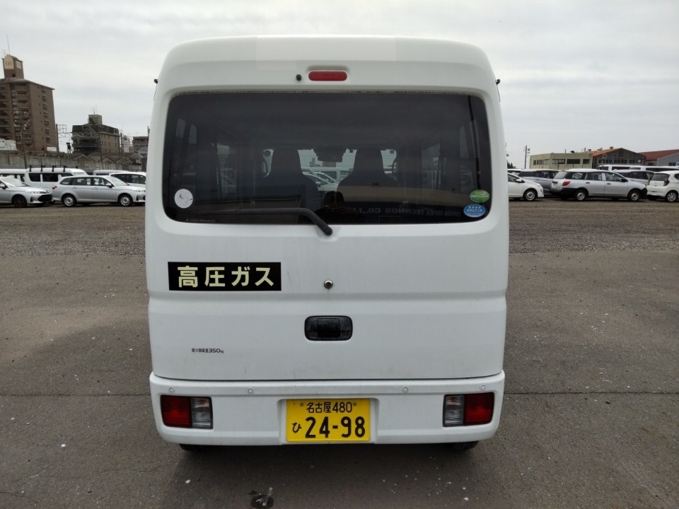 MITSUBISHI MINICAB