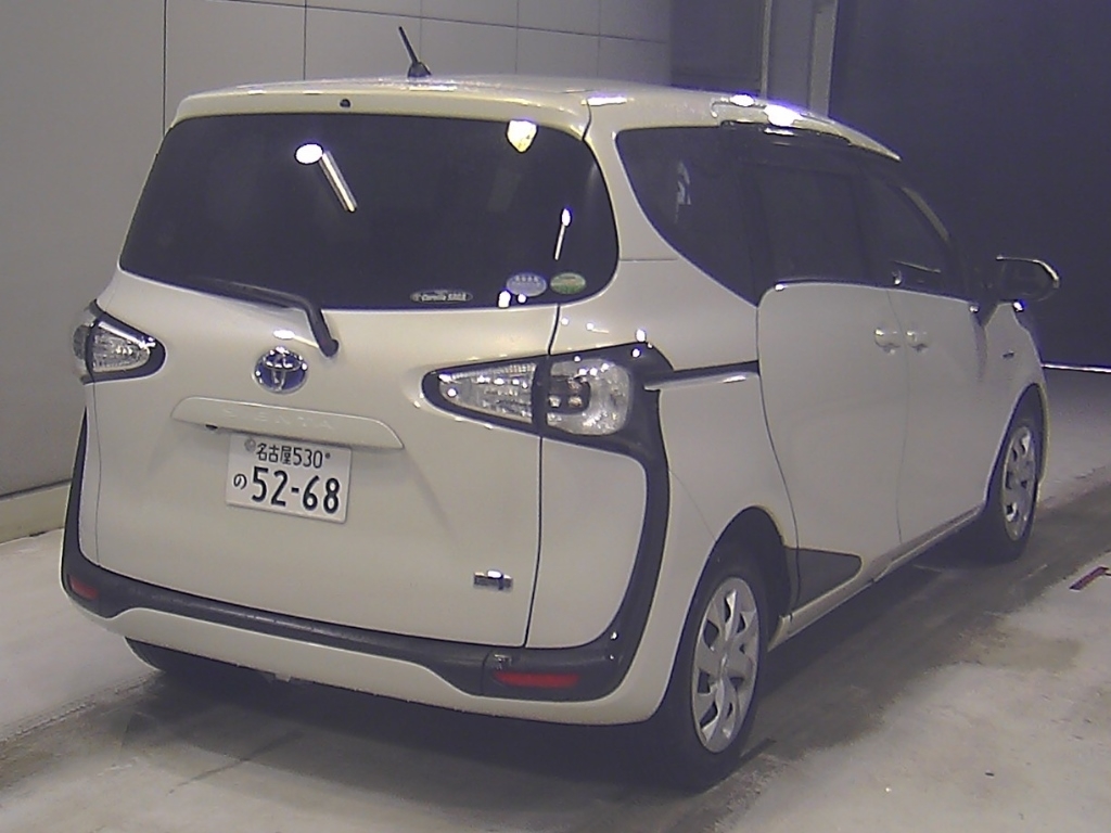 TOYOTA SIENTA
