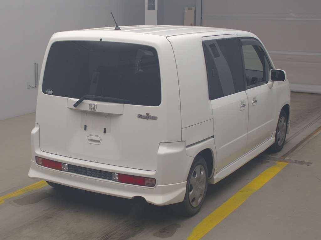 HONDA MOBILIO SPIKE