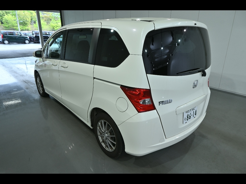 HONDA FREED