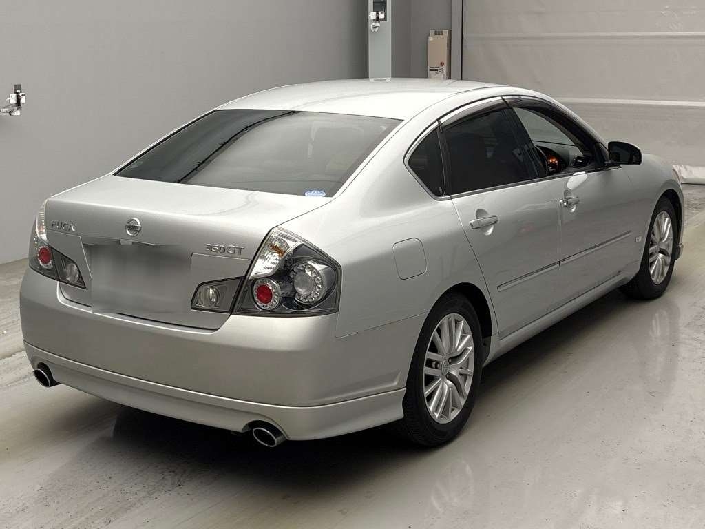 NISSAN FUGA