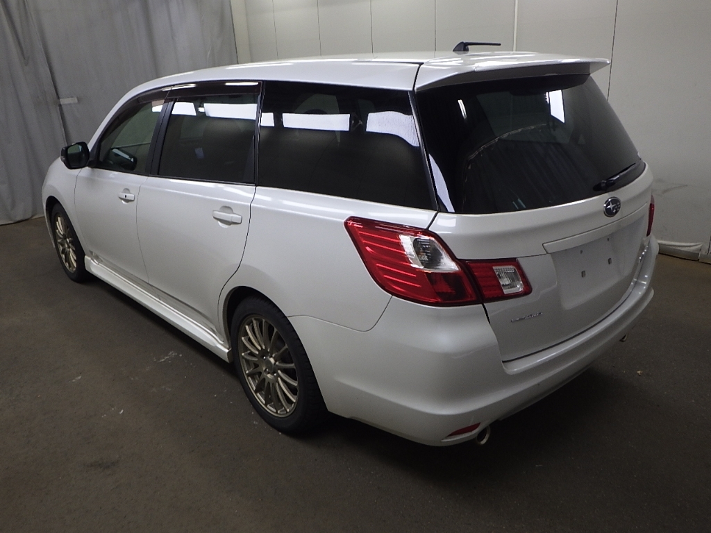 SUBARU EXIGA