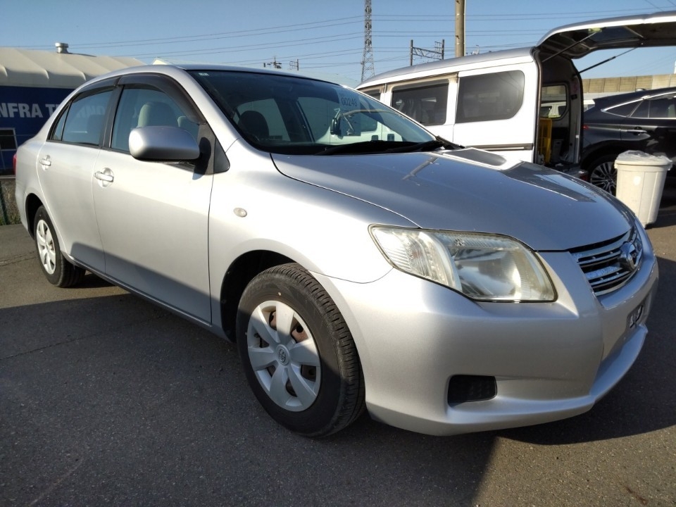 TOYOTA COROLLA AXIO
