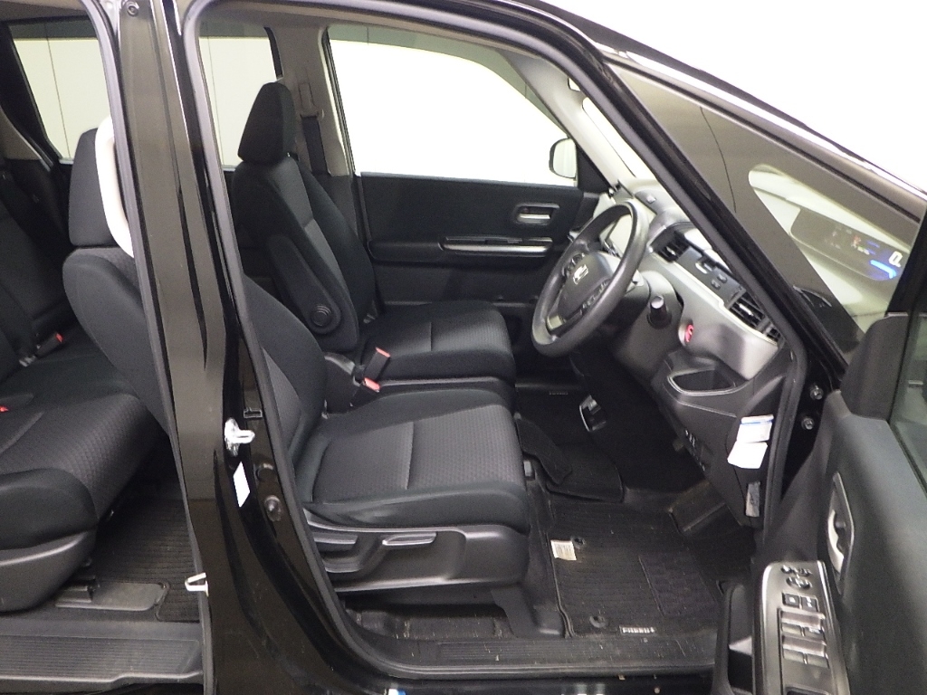 HONDA FREED+