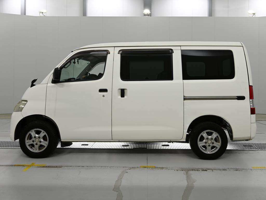 TOYOTA LITE ACE
