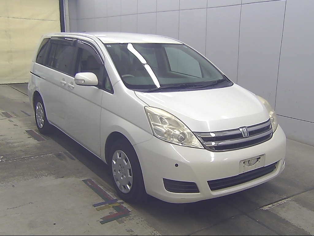 TOYOTA ISIS