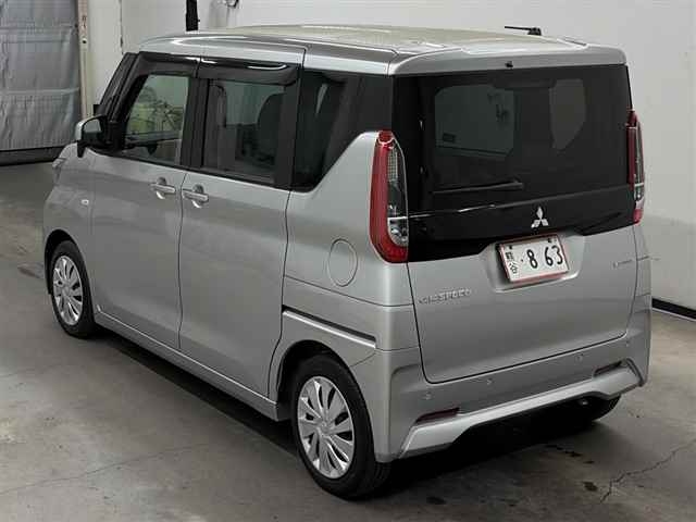 MITSUBISHI EK SPACE