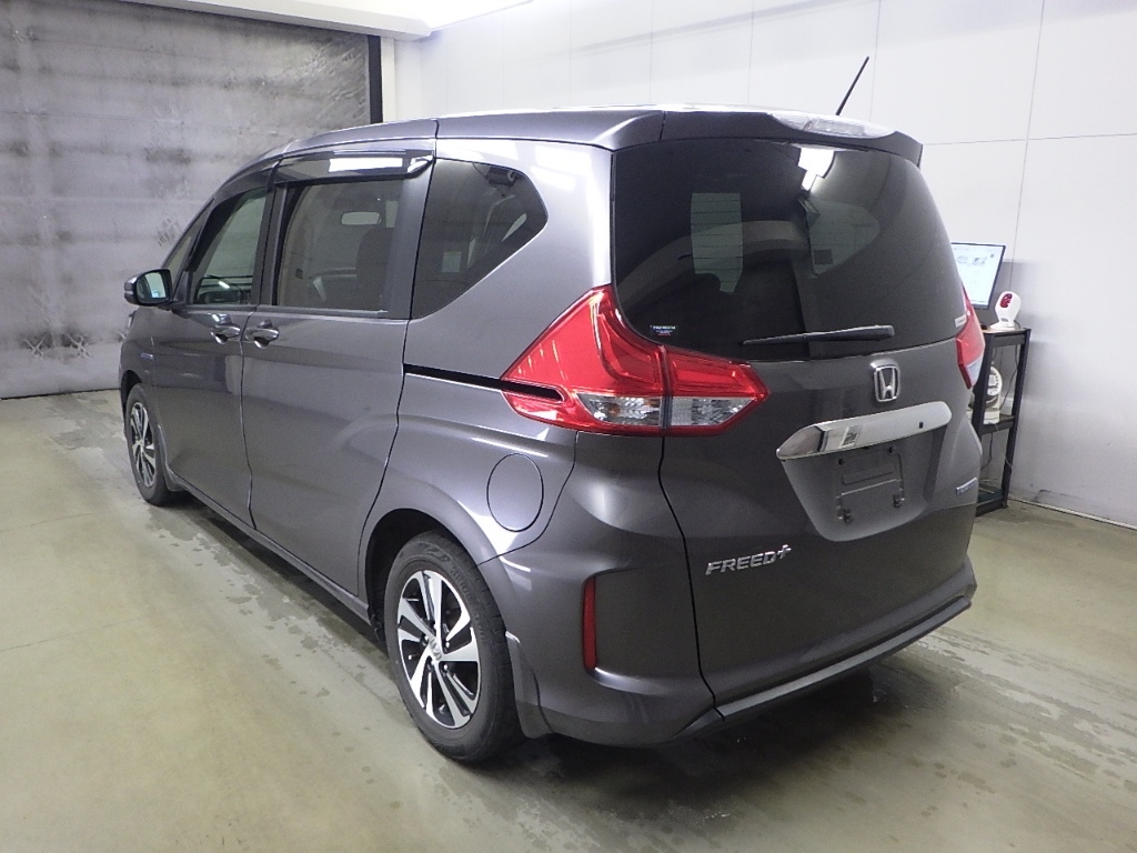 HONDA FREED+