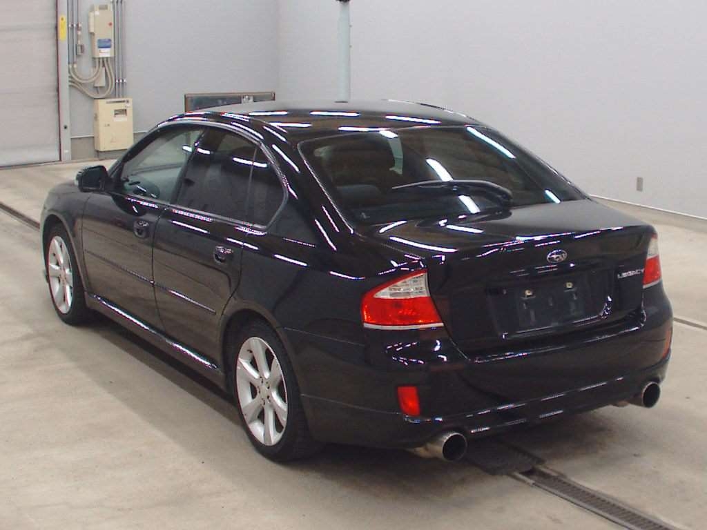 SUBARU LEGACY B4