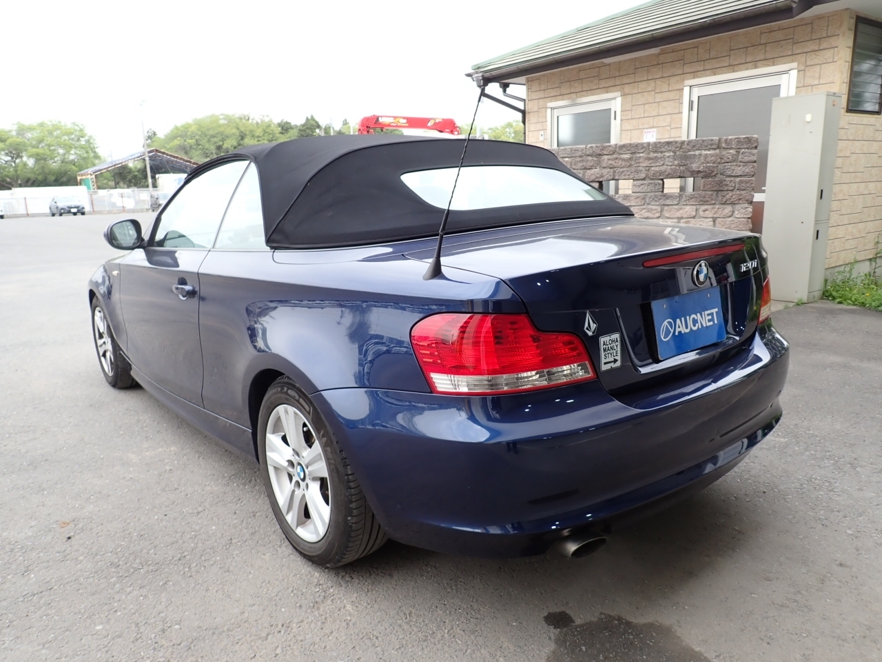BMW 1-SERIES