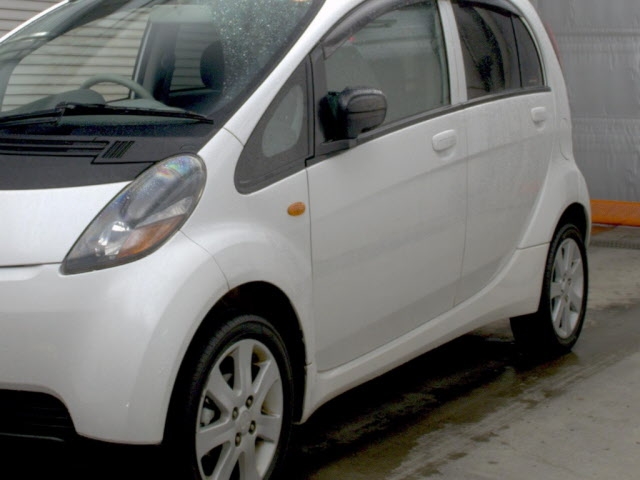 MITSUBISHI I