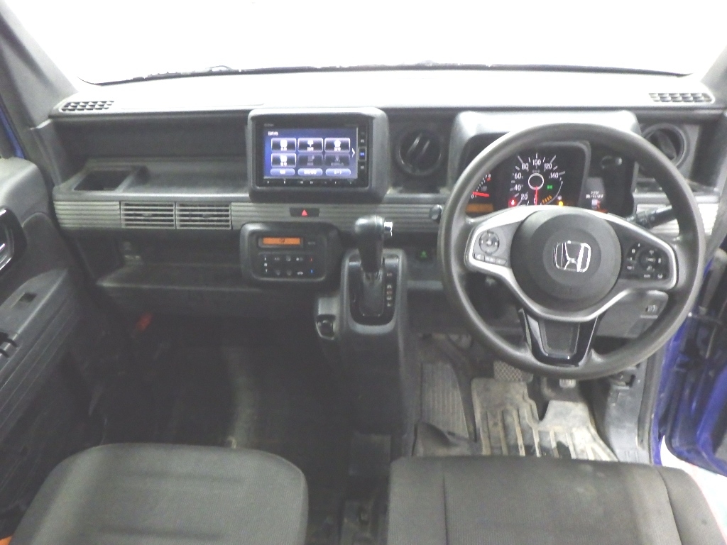 HONDA N-VAN