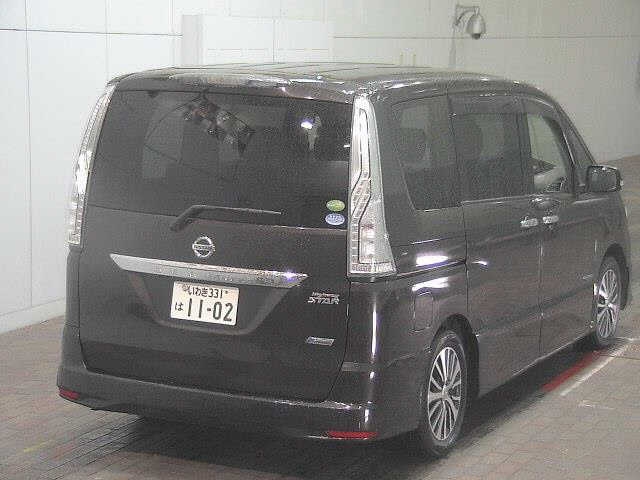 NISSAN SERENA