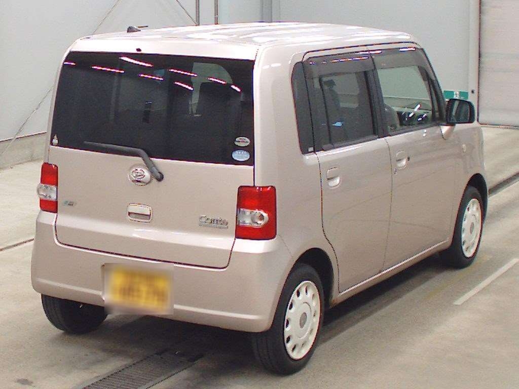 DAIHATSU MOVE CONTE