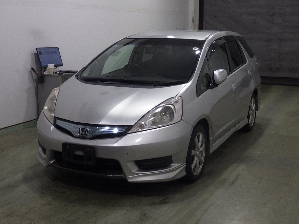HONDA FIT SHUTTLE