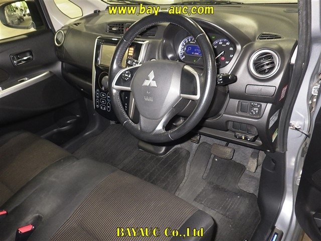 MITSUBISHI EK CUSTOM