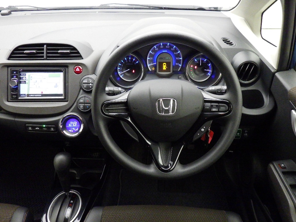 HONDA FIT SHUTTLE
