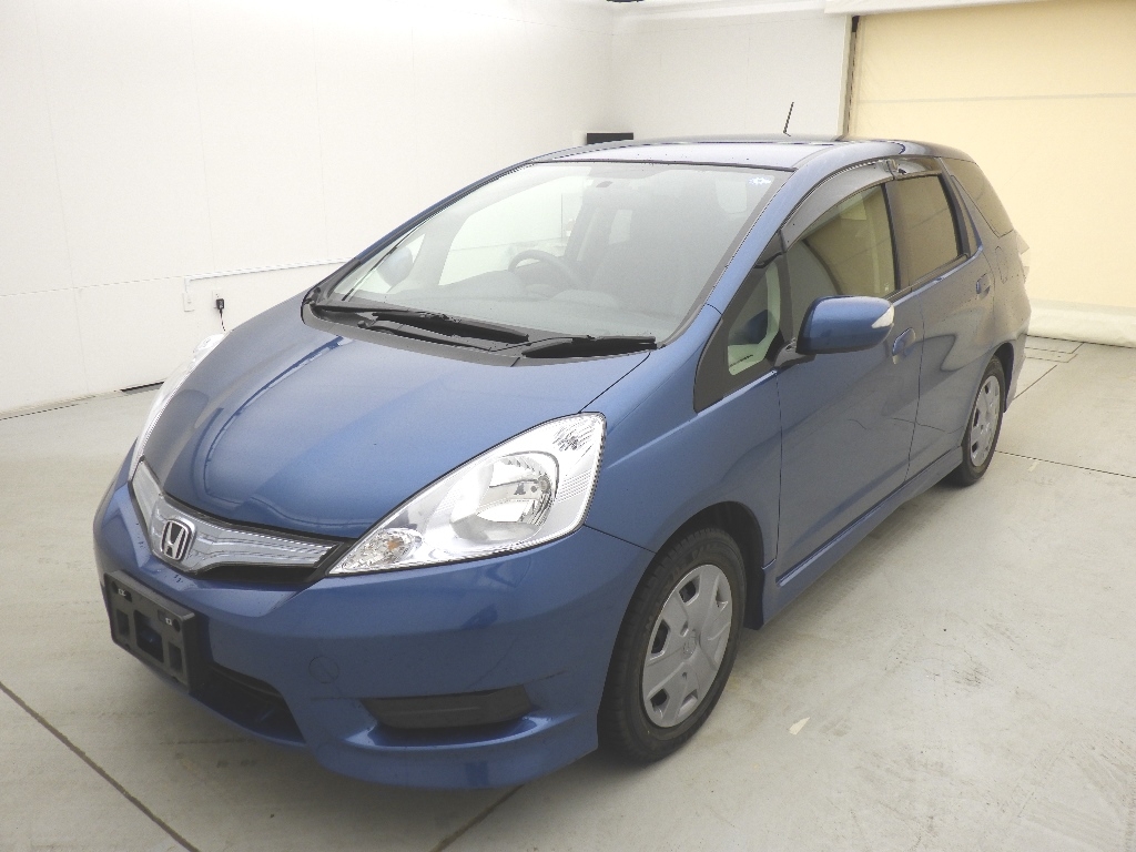 HONDA FIT SHUTTLE