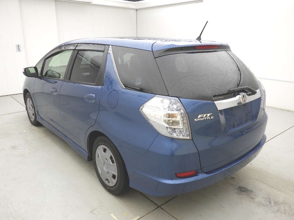 HONDA FIT SHUTTLE