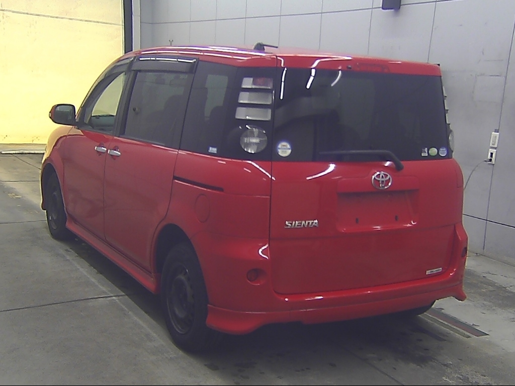 TOYOTA SIENTA