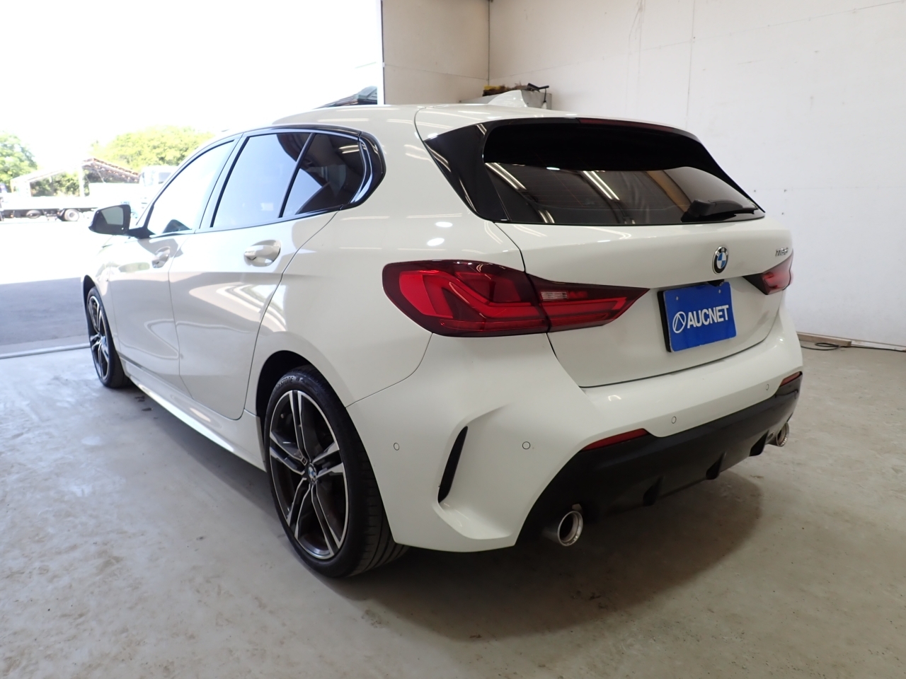 BMW 1-SERIES