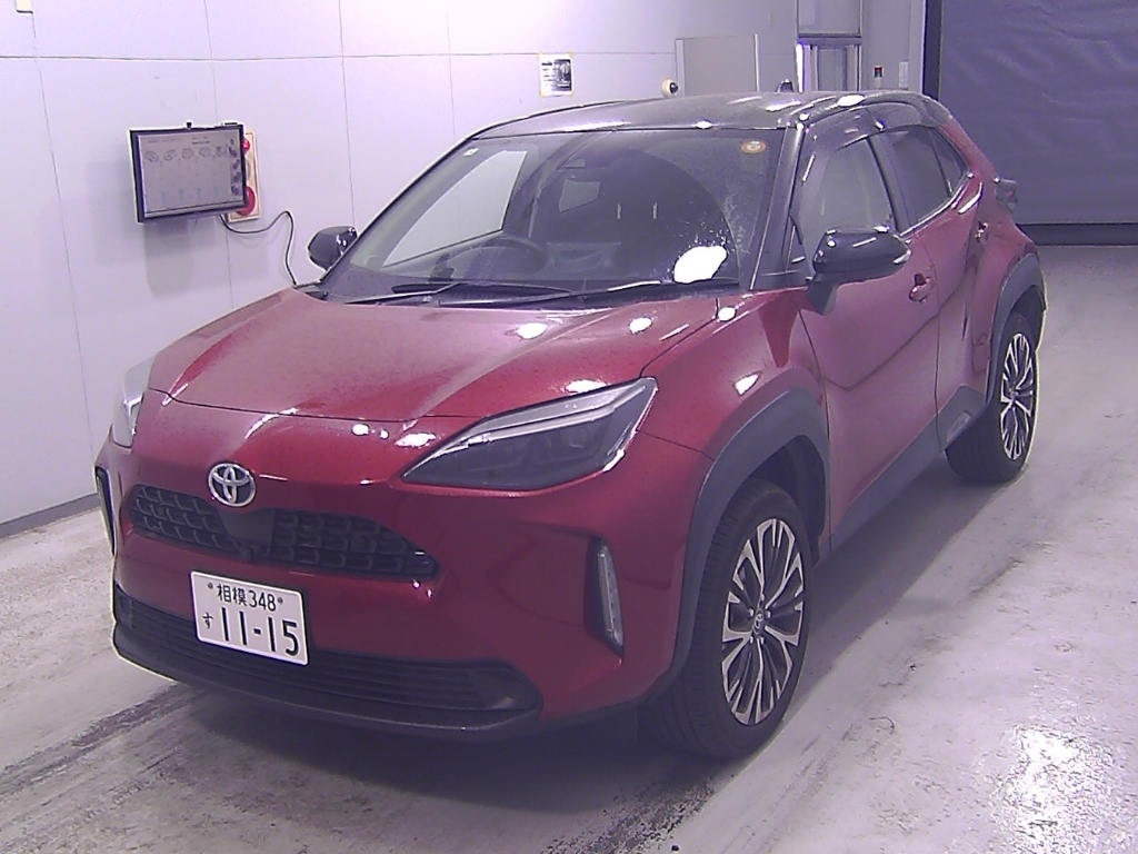 TOYOTA YARIS CROSS