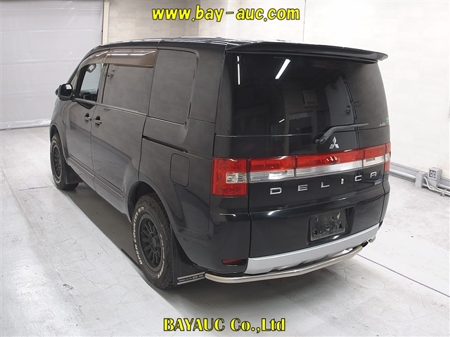 MITSUBISHI DELICA D:5