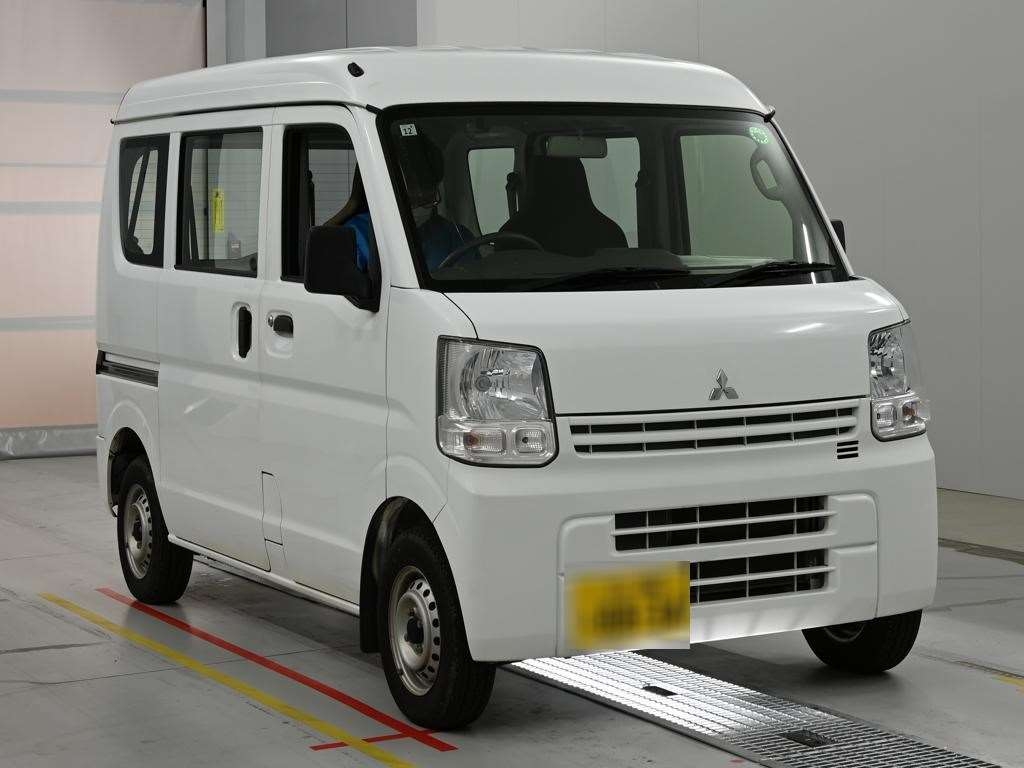 MITSUBISHI MINICAB