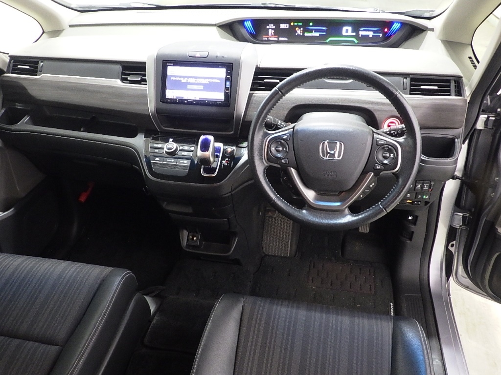 HONDA FREED+