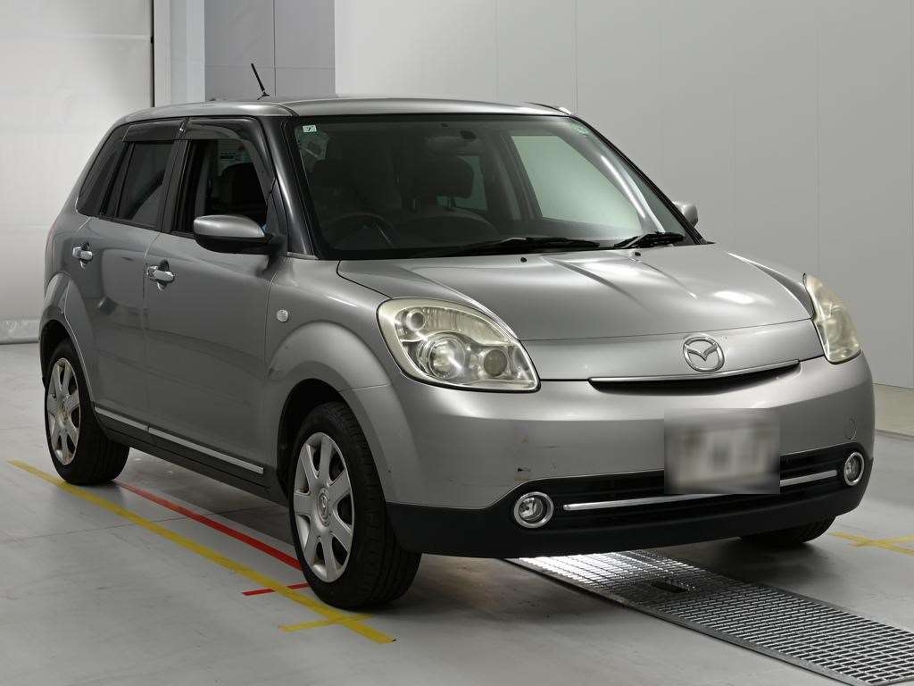 MAZDA VERISA