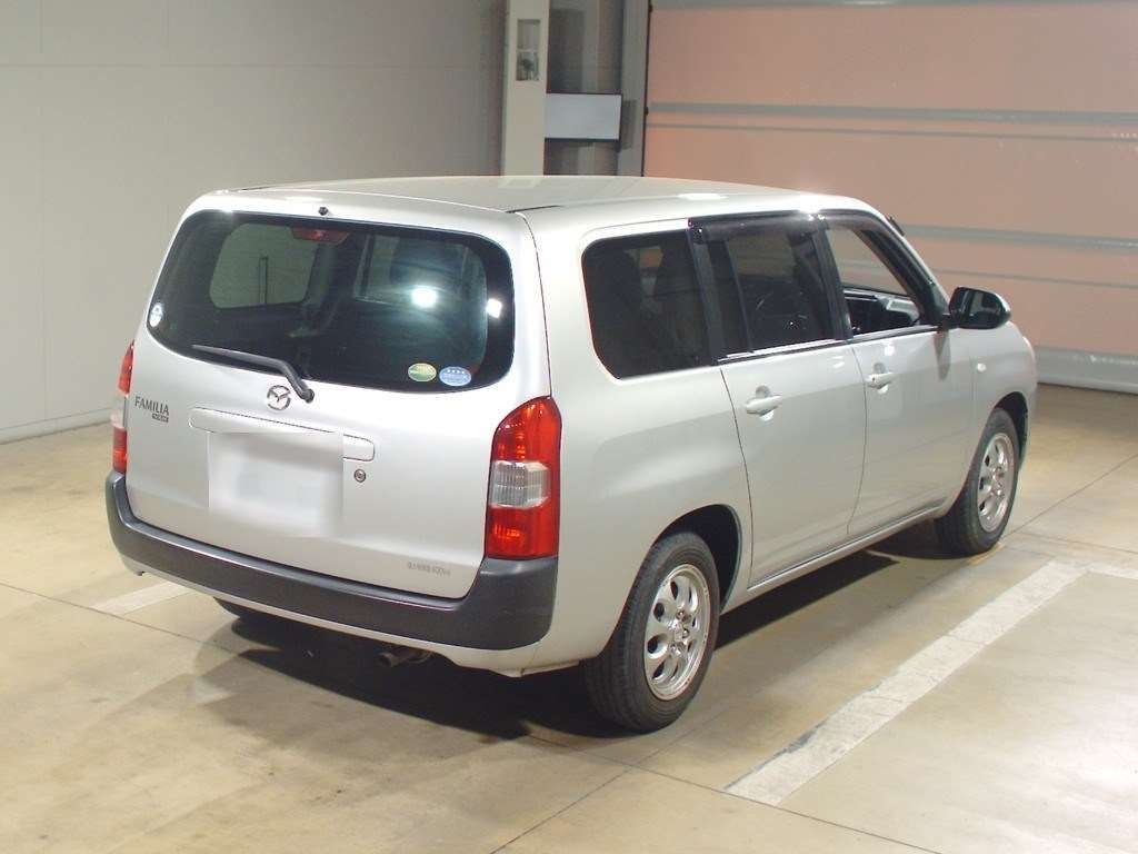 MAZDA FAMILIA