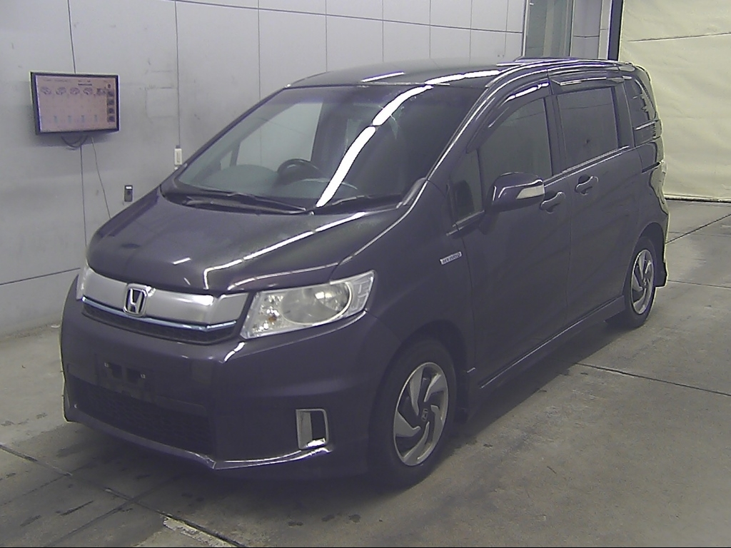 HONDA FREED SPIKE