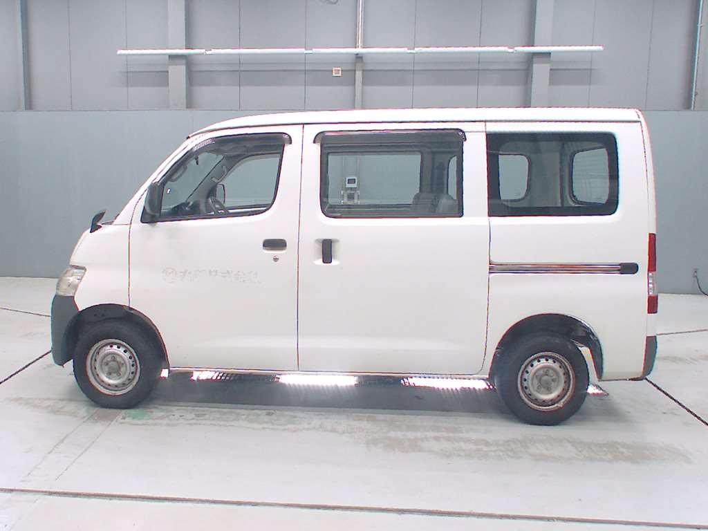 TOYOTA LITE ACE