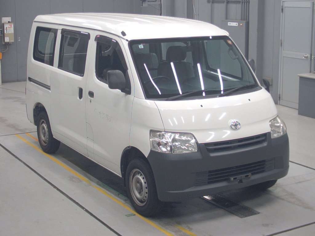 TOYOTA LITE ACE