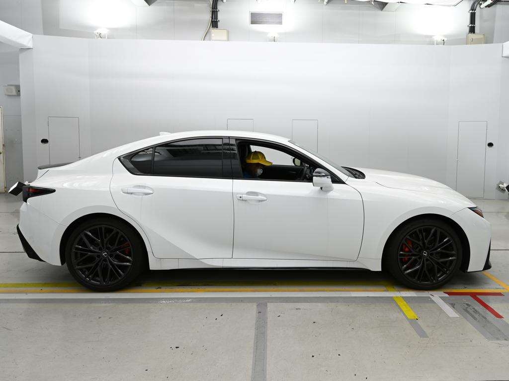 LEXUS IS500